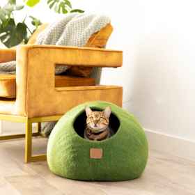 Premium Felted Wool Cat Cave Bed (Color: Forest Green, size: large)